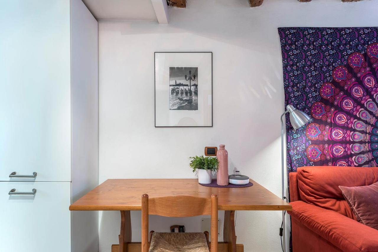 Piccolo - Cozy Studio In The Heart Of Authentic Венеция Экстерьер фото